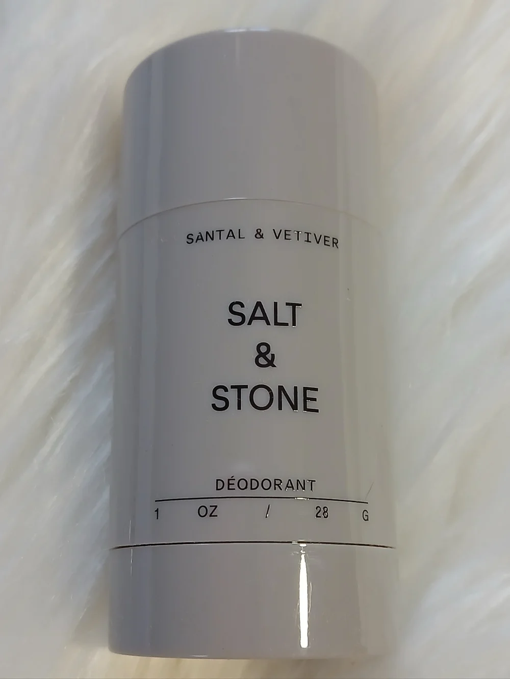 Salt & Stone Santal & Vetiver Women's Fragrance and Deodorant Set - White - Picture 2 of 3